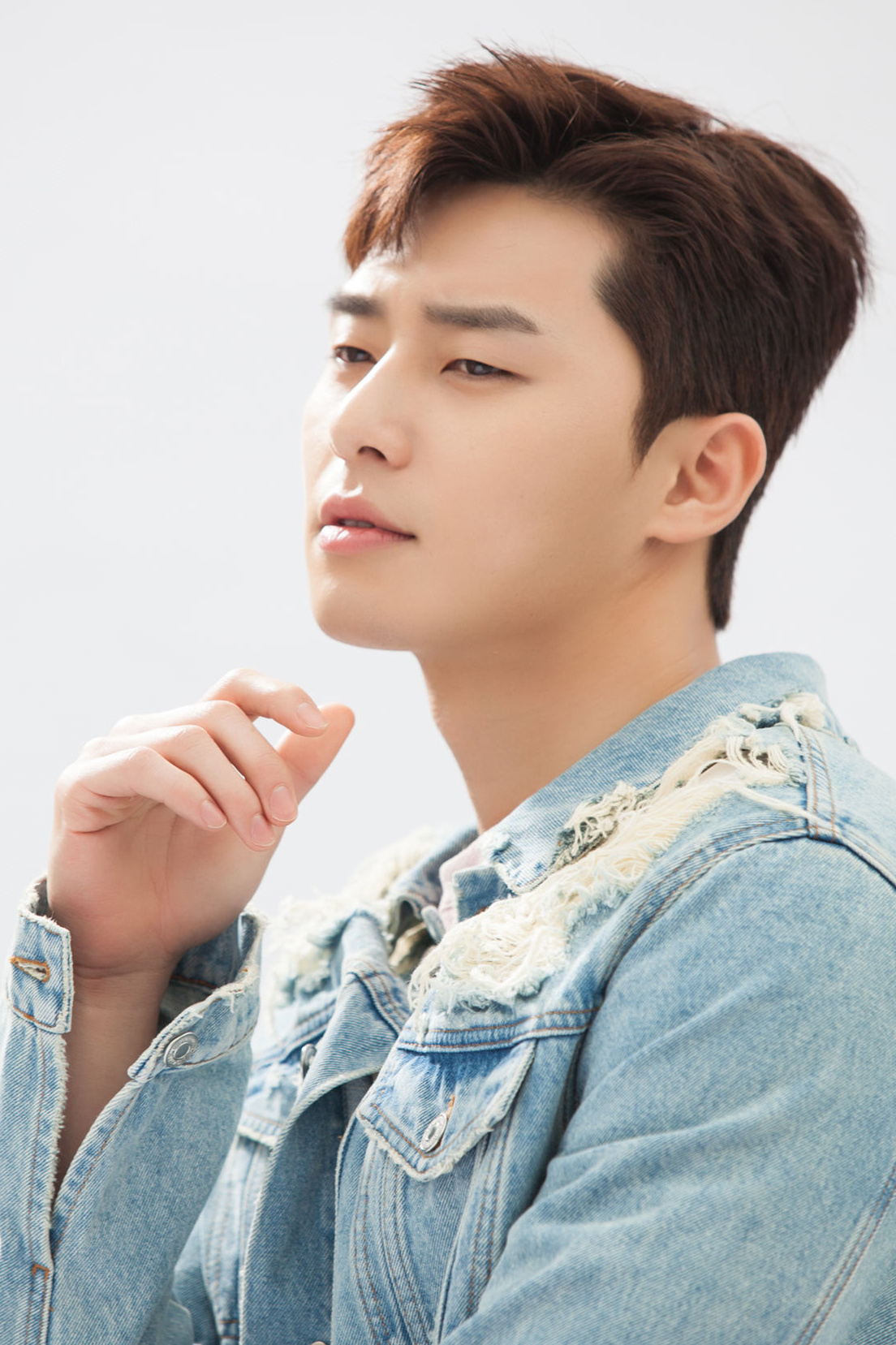 三流之路高东万介绍,三流之路高东万朴叙俊演的是谁