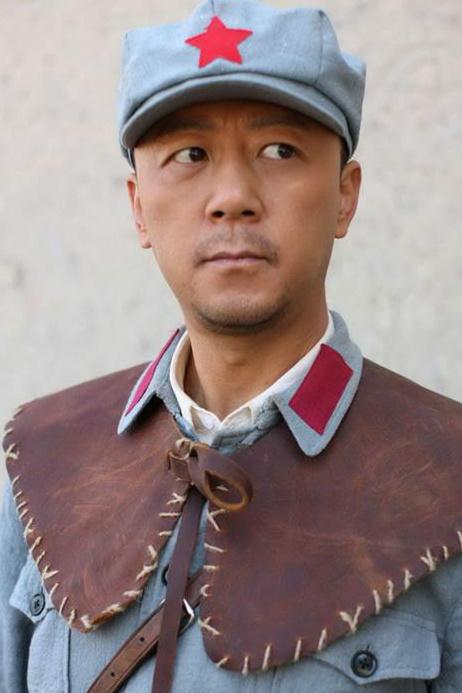 《弹孔》剧照图片,弹孔高清壁纸