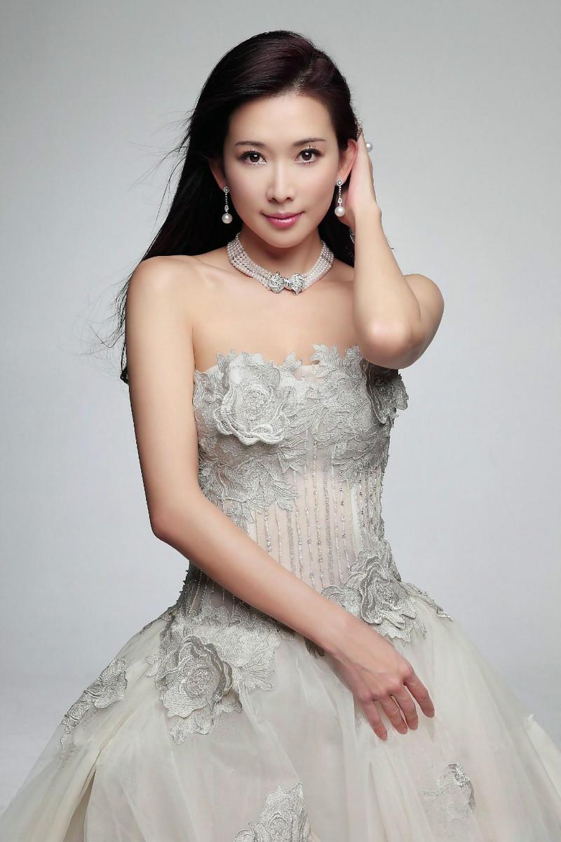 《私人定制》演员表,全部演员表,演员人物介绍 - 电视吧