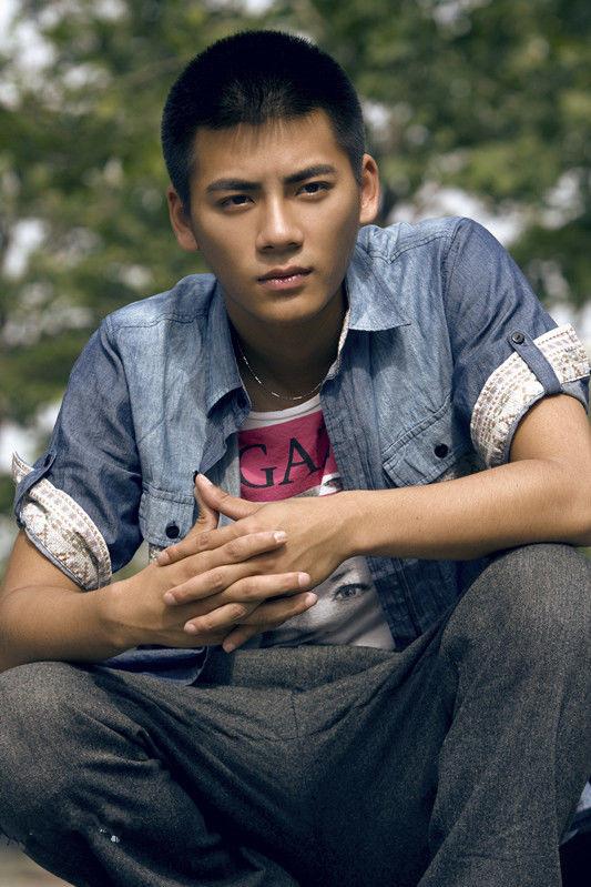 年代:2011地区:中国大陆主演:李竹李桓杨烁竹灵王子睿周扬类型:全28集