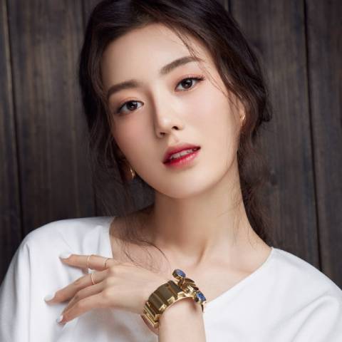 何美璇演员